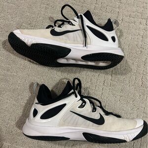 Nike basketball Shoes